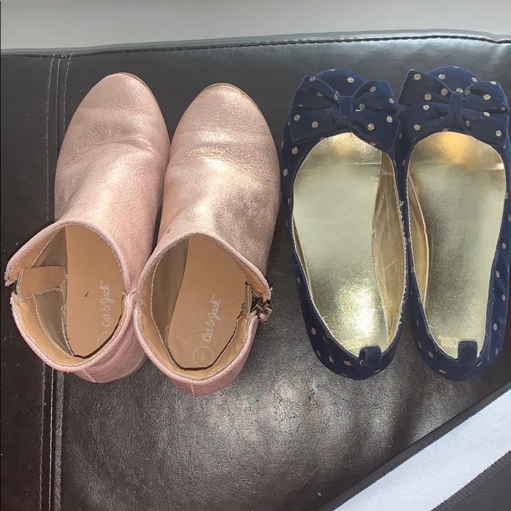 Little girls shoes. 2 for the price of 1